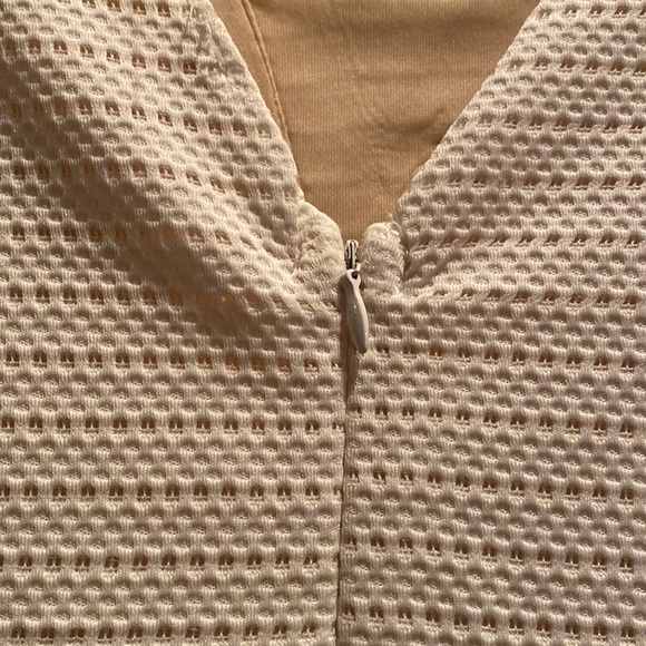 Alya White Wedding Perforated Texture A Line Mini Dress. Few Frayed Seams - Picture 7 of 9